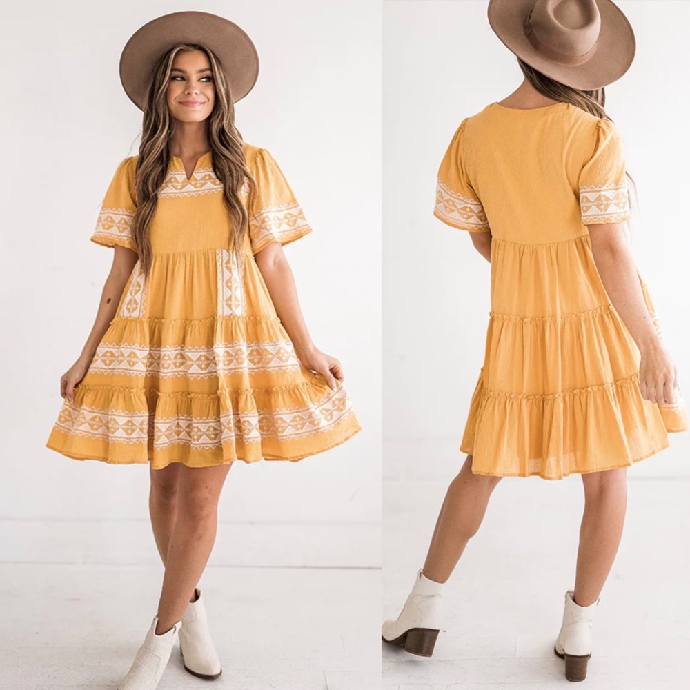 Tea n rose Adele Embroidered Dress in Dandelion